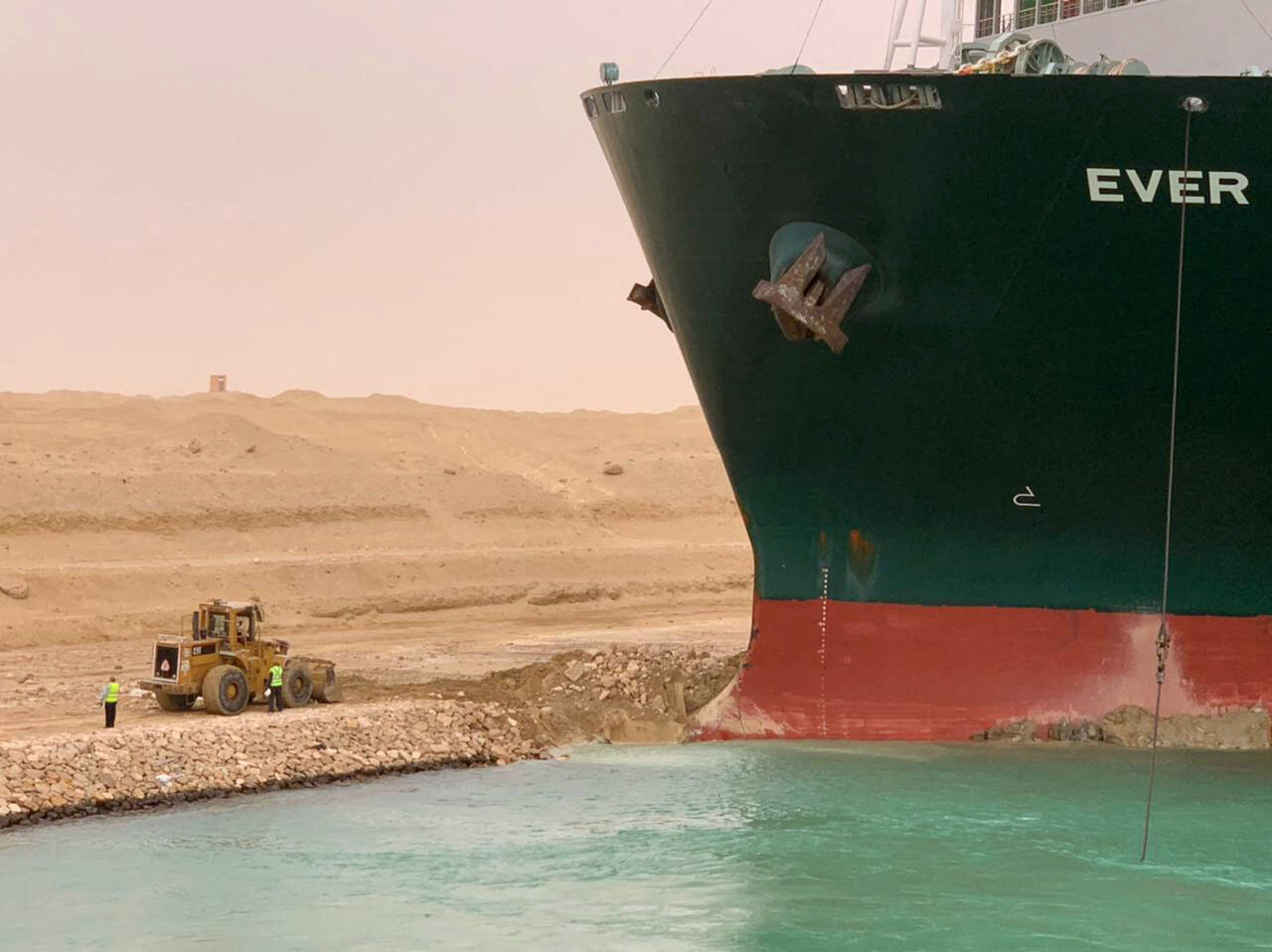 container ship stuck in Suez Canal